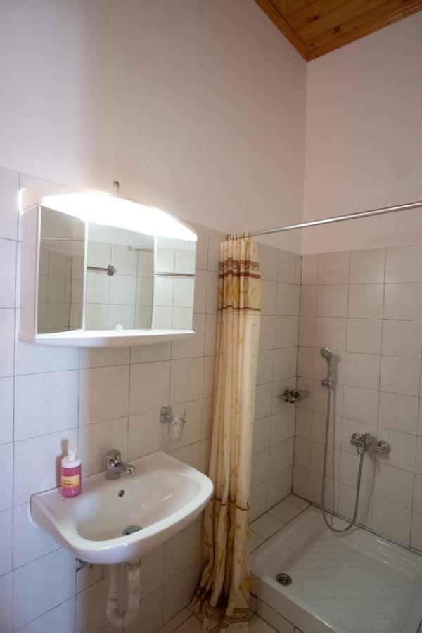 Gkoura Hotel シラコ エクステリア 写真